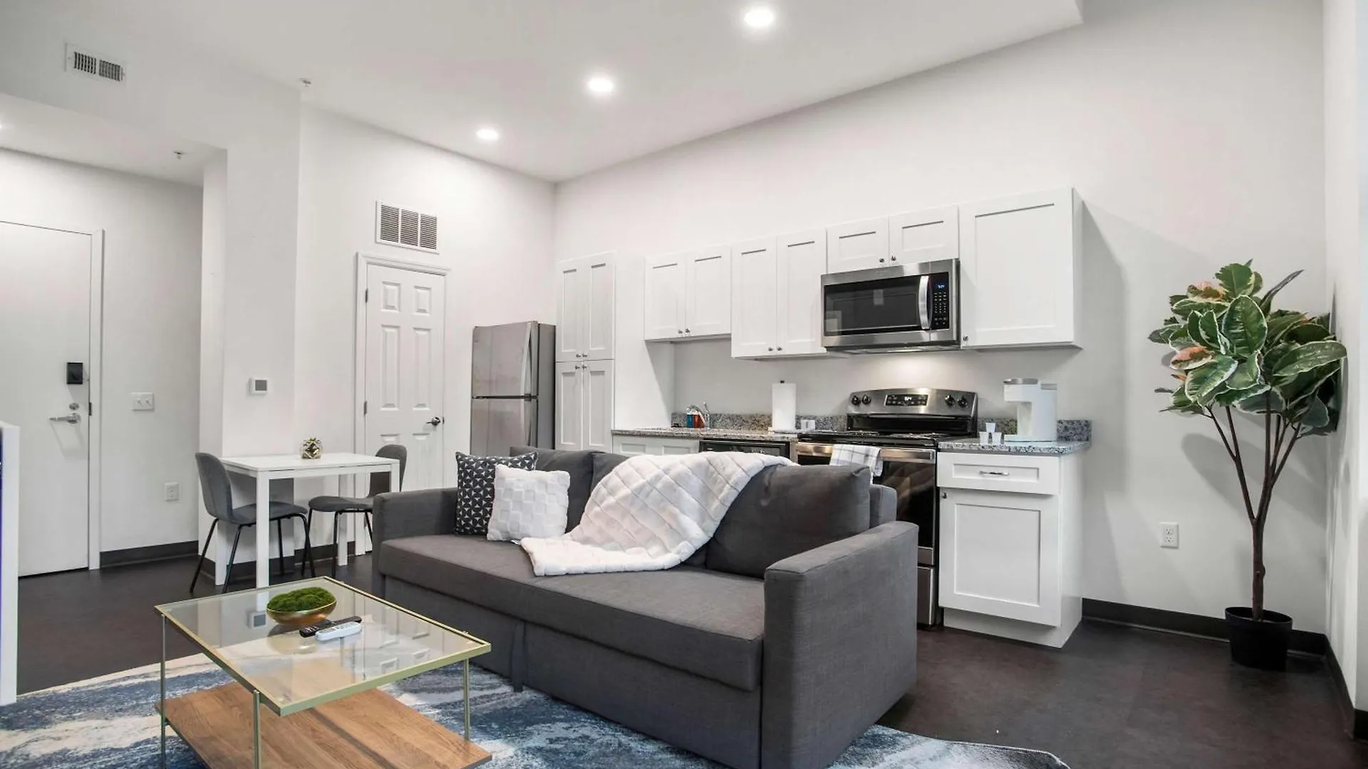 CozySuites Stunning 1BR in Downtown Pitts #23 Pittsburgh United States